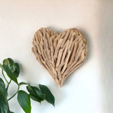 Handcrafted home decor sculptures and ornaments-myuniquefurnishings.co.uk