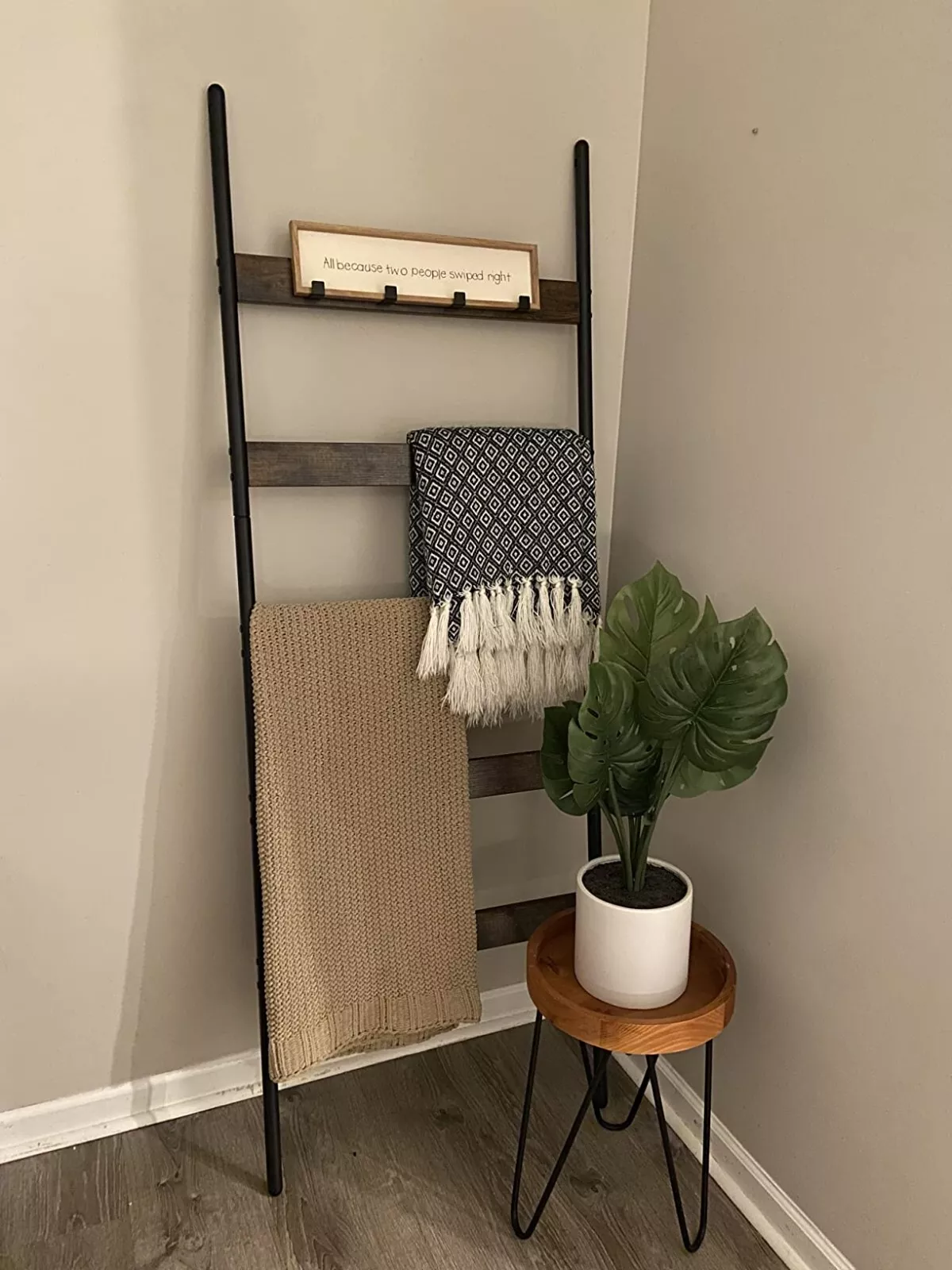 industrial bathroom towel holder with 5 rungs