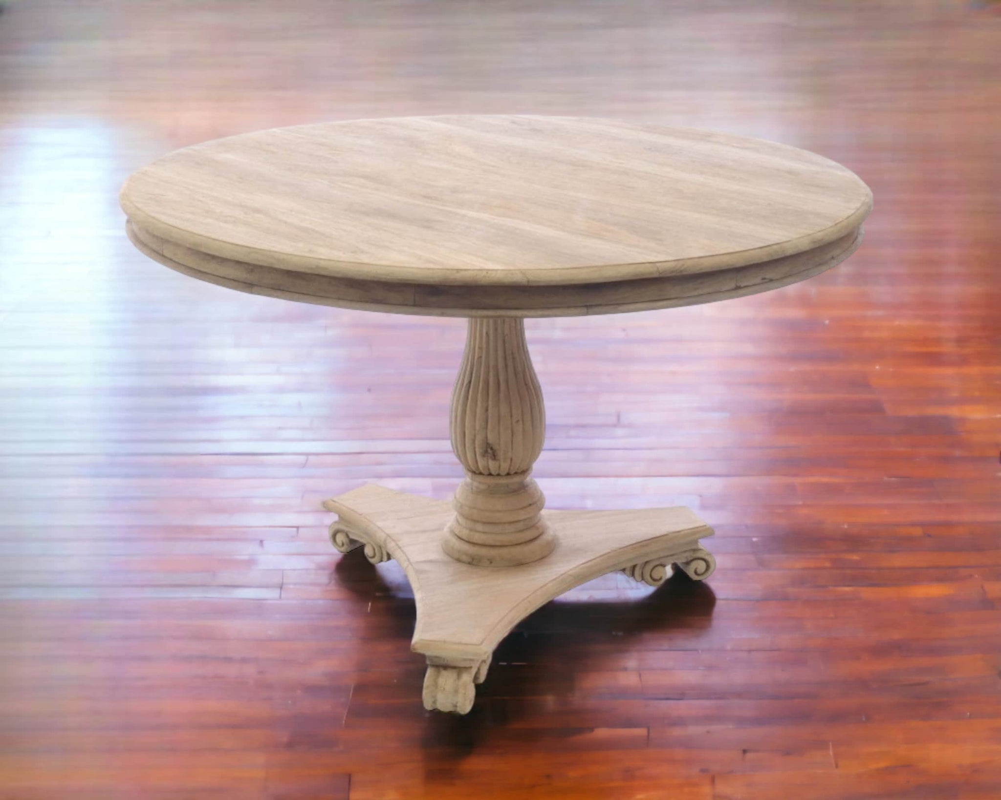Vintage Inspired Round Dining Table-myuniquefurnishings.co.uk